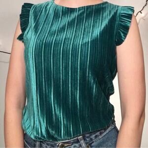 WORTHINGTON • Jade Green Ruffle Ribbed Velvet Tank Top